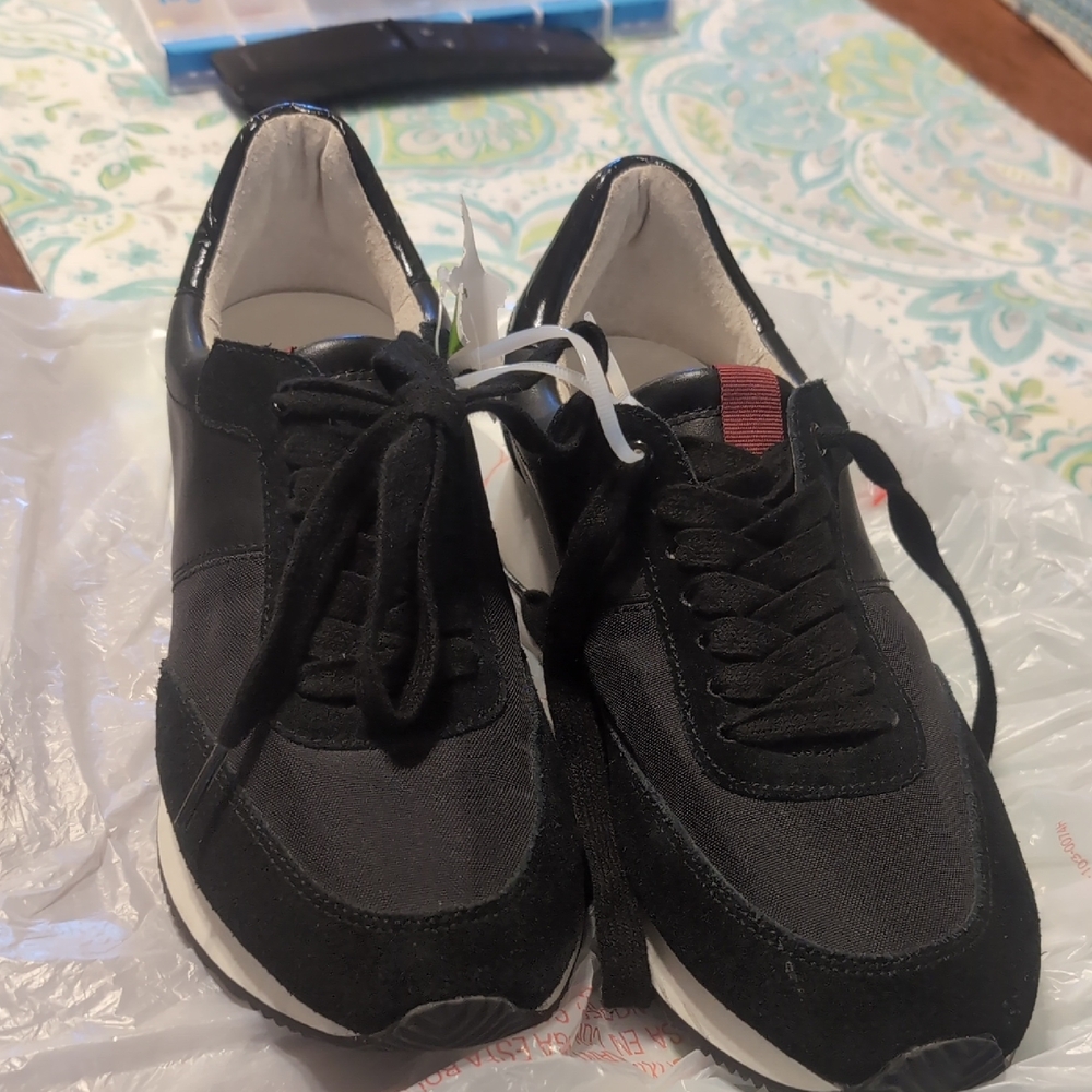 Banana Republic Black Women's Sneakers, Size 6.5,  (NNIB)